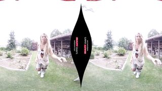 Gorgeous Beauty cougar with Huge Melons into VR
