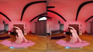 Yoga Dark Hair Beauty Maya Woulfe Squirting On Your Rough Penis point of view