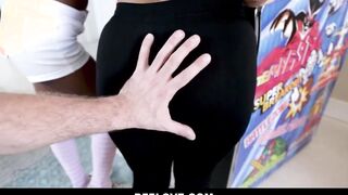 3 beauty Interracial Eighteen Best Friends Evi Rei, Violet Myers And Avery Moon Banged Stranger For His Movie Games pov