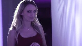 AdultMovs.com - Long jugs stepmom squirting from fucking