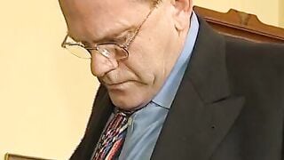 Fuer jede Falsche Antwort musst du Blasen Bae deutsche beim strengen Lehrer