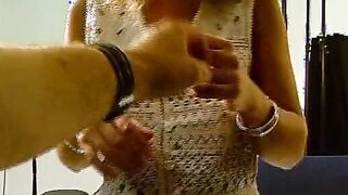 Blondes geiles deutsches Eighteen beim Porno Schnupper Casting