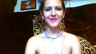 Ukraine babe cunt with mouth banged Lilac huge vibro sex toy inside my cunt and after i orgasm with