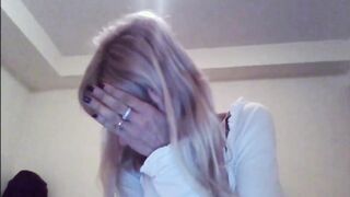 stepson, would you help me to enlarge the anus? It will be a nice present for your father