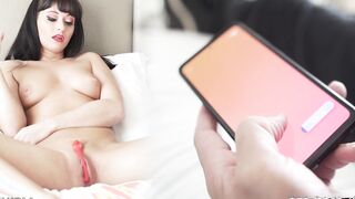 Fiance plays with dildo making herself cum