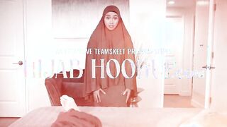 Hijab Hookup - Muslim Beauty Doing Fasting Eats Huge Juicy Dick To Sustain Her Physical Hunger