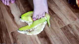 Small Powerful TOES Squashing Delicious Fruit