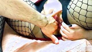 Surprised a friend with a huge plug in me and he gaped and fisted my hungry