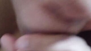 I gives him an oral while his fiance is away