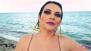 Miami Beach bimbo fucks big black cock on beach