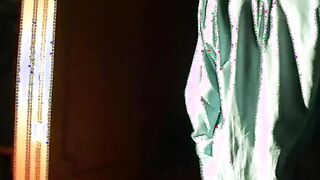 Von der Bar ins Bett - Soldat bumst two Sexbomben
