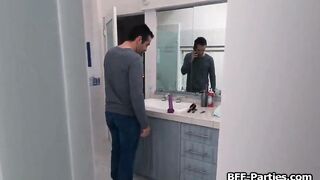 Fucking 3 babe pranking trespassers