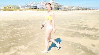 Dripping My Diaper At The Beach (PeachyPoppy)