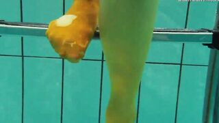 Bombshell orange tights of Markova underwater
