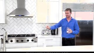 Slim Dakota Burns is so embarrassed to performance her parents her grades. Her favorite step-uncle, Cock Swardson steps inside to help her into a very dirty way.