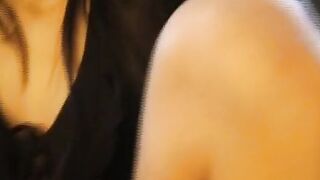 Freund filmt seine Freundin wie sie sich two Sex Toys reinsteckt