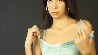 Freund filmt seine Freundin wie sie sich two Sex Toys reinsteckt