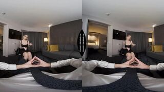 Tonight's Gf - Ivy LeBelle's phat butt bounces on a rough cock