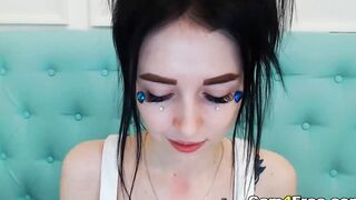 Dark Hair Tight Vagina live on camera