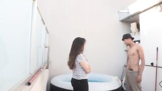 Perverting an virgin waitres with a MASSIVE PENIS