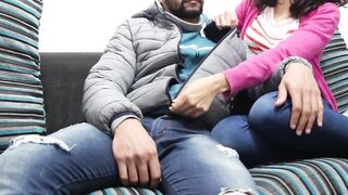 Invito a un amigo a ver Netflix para follï¿½rmelo sin condï¿½n