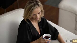 OLD4K Tender sex of older bro and young belle starts with cunnilingus