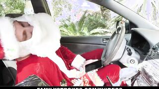 Family Rubs - Holiday Season Gets Merrier When Celebration Ends With Hardcore Sex Party
