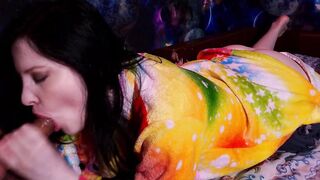 Thin 19 year old deepthroats and jizzed on lips