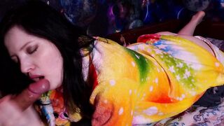 Thin 19 year old deepthroats and jizzed on lips