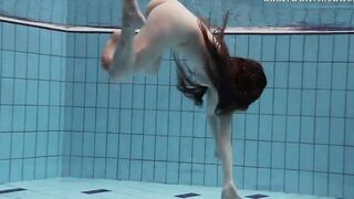 Tight twat hot Salaka Ribkina underwater