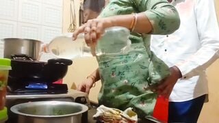 desi Beauty ex-wife get fuck while cooking