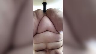 Huge african vibrator inside my snatch