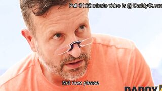 DADDY4K. Beauty has sex with older bro while boyfriend is having fun with VR