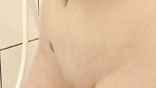 Barely Legal is inside love with stepbrother's huge penis