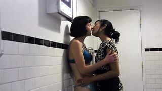 Beretta James and Coral Aorta are big tit lesbians