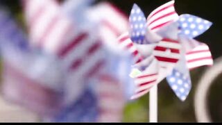 Huge Titties Stepmom Joins Her Daughter Blowing Her Bf's Penis on July four th Celebration