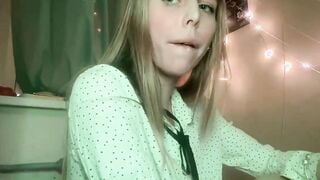 College women suck vibrator after study