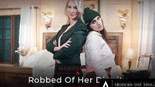 MODERN-DAY SINS - HOTTIE mom Makes teenie-Year-Mature Indica Monroe EAT HER SNATCH! 69ING and FACE SITTING!