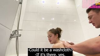 STEP DAUGHTER AND STEPFATHER ALONE INTO THE WC
