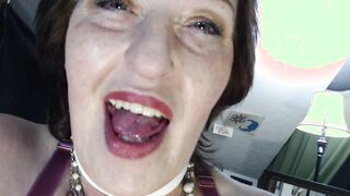 795 Foot Kisses and a huge fat booty from DawnSkye1962