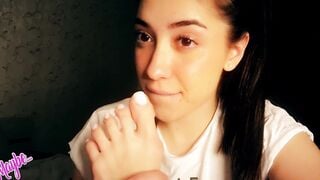 Goddess oriental licks her sweet toes