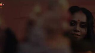 Long hair Indian house wife affair with Nokar