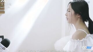 Rough banged chinese reporter screams beautifully and gets a jizzed, listen to that voluptuous voice