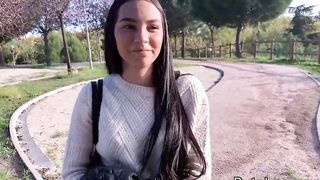 Valerin, Colombian bimbos caught inside the streets of Spain
