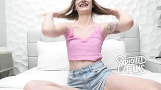 Sexy teen with beef curtains sucks dick POV style