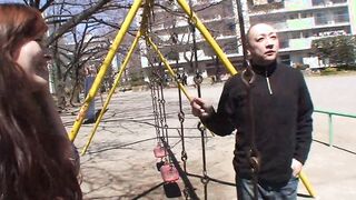 Asiatische Mom wird zum ficken abgeholt und im hotel richtig durch genommen