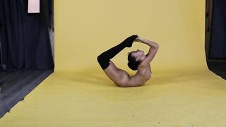 Sanya Semashko mind sucking off gymnastics nude