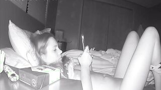 Young Shy h. Skank Plays With Her Twat Before Bed Concealed Web Cam