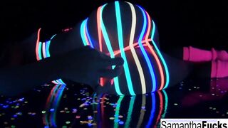 Samantha Saint gets off inside this irresistible Bae ebony light solo