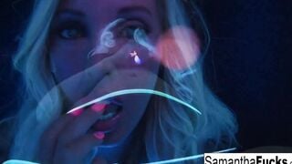 Samantha Saint gets off inside this irresistible Bae ebony light solo